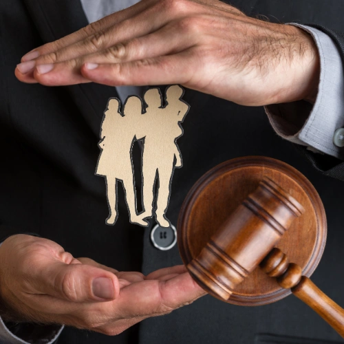 Family protection lawyer in Pakistan providing confidential legal guidance
